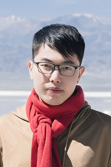 JinChen Qin.jpg